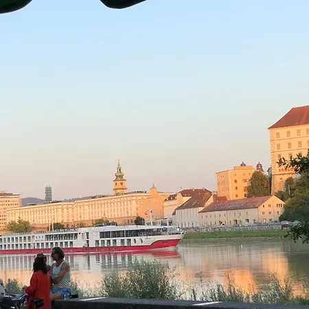 Poestlingbergoase Lägenhet *